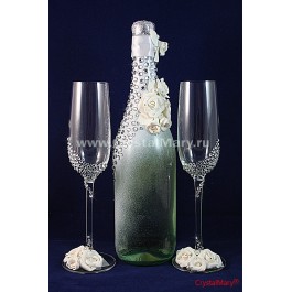 Бутылка шампанского со стразами  www.crystalmary.ru