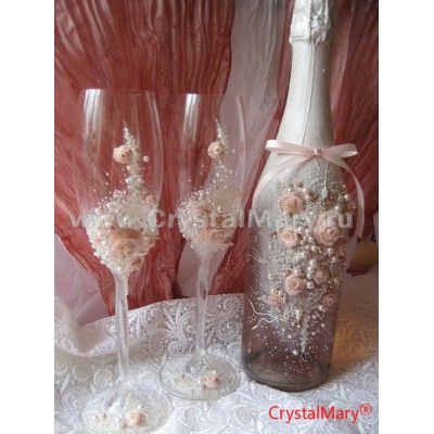 Свадебные бокалы белые www.crystalmary.ru