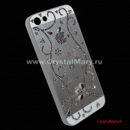 Чехол на айфон усыпанный россыпью бриллиантовых страз Swarovski (Австрия)